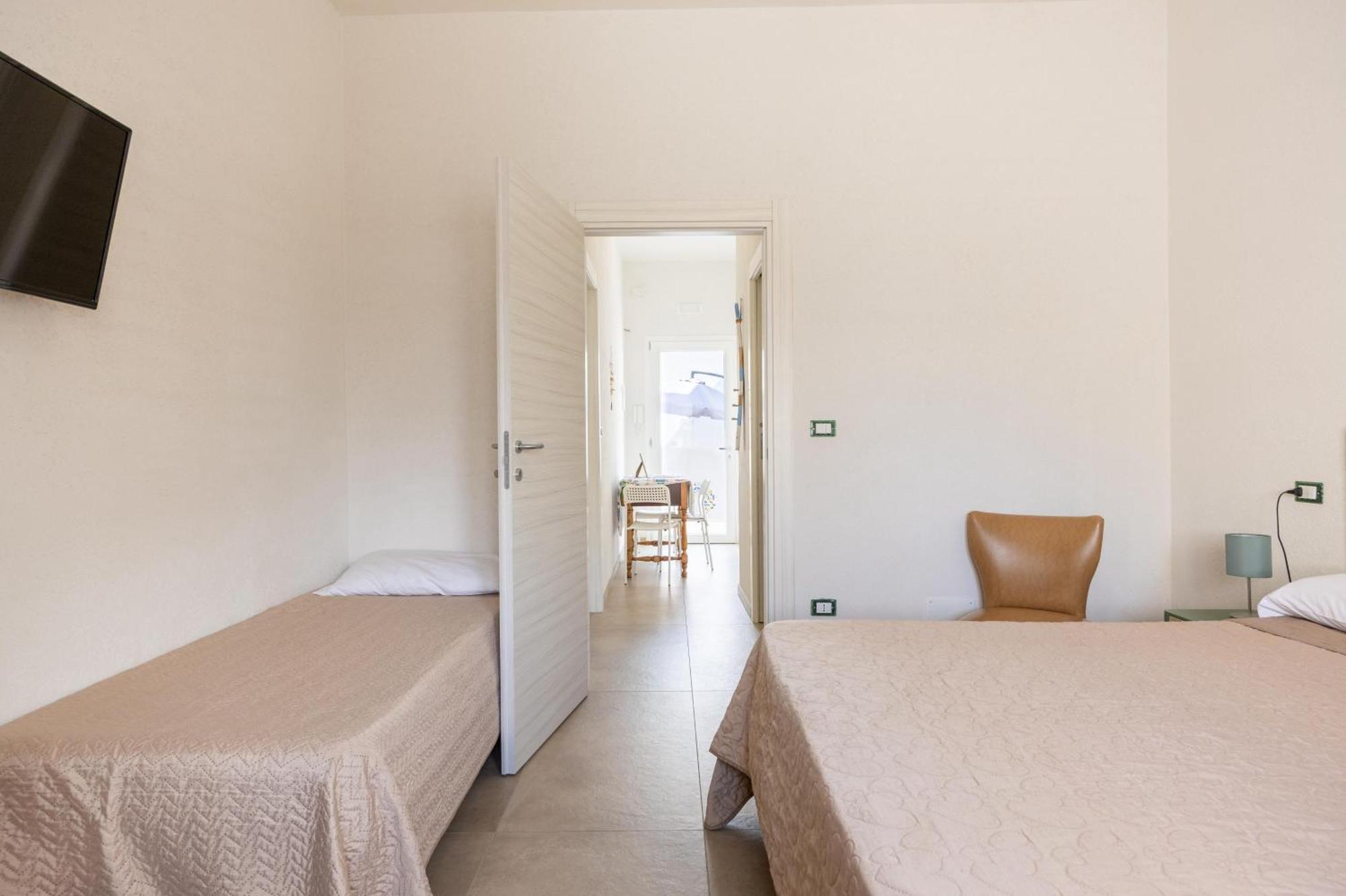 Apartamento La Casa Di Zia Dedera Torre Santa Sabina Exterior foto