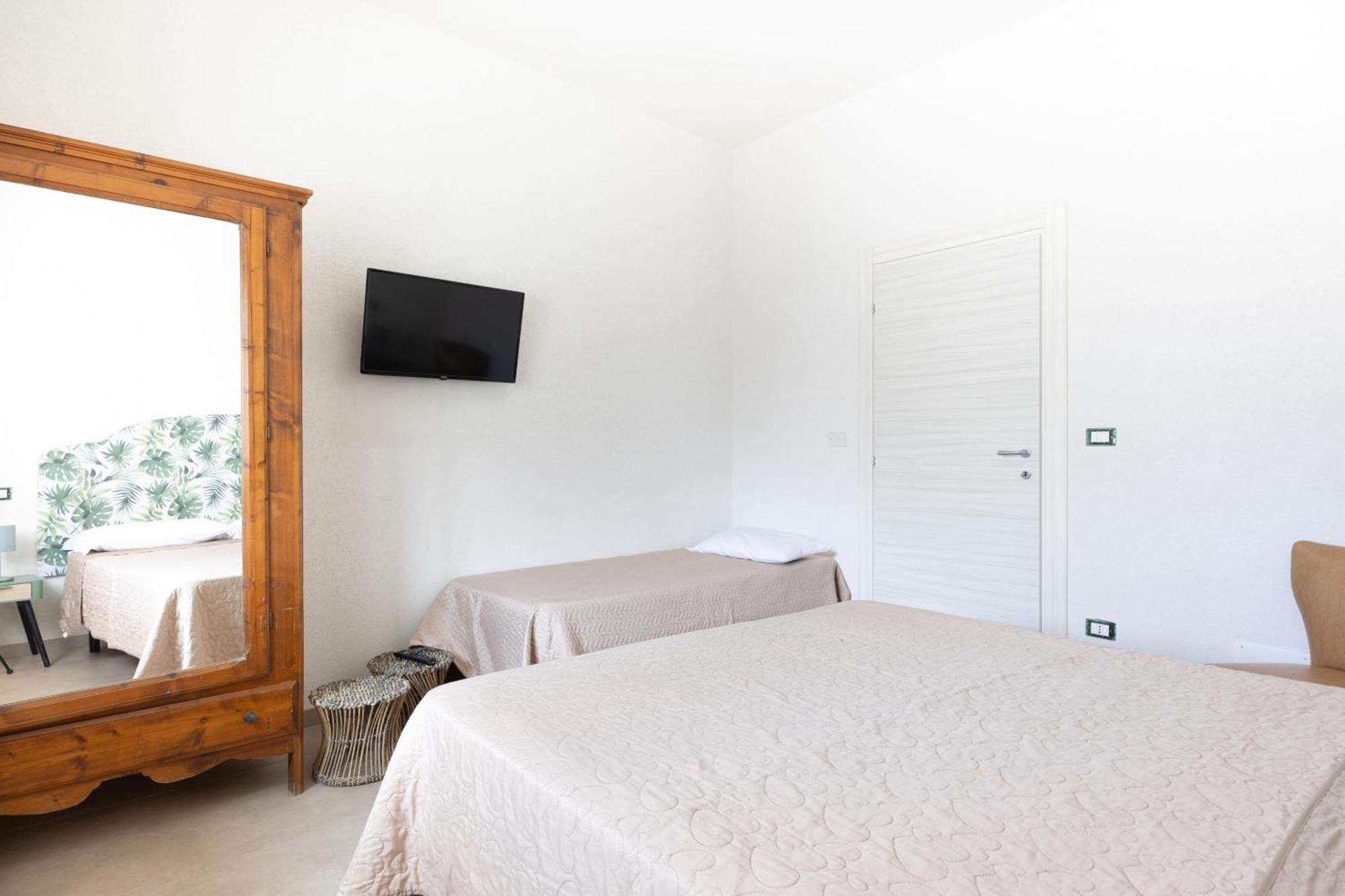 Apartamento La Casa Di Zia Dedera Torre Santa Sabina Exterior foto