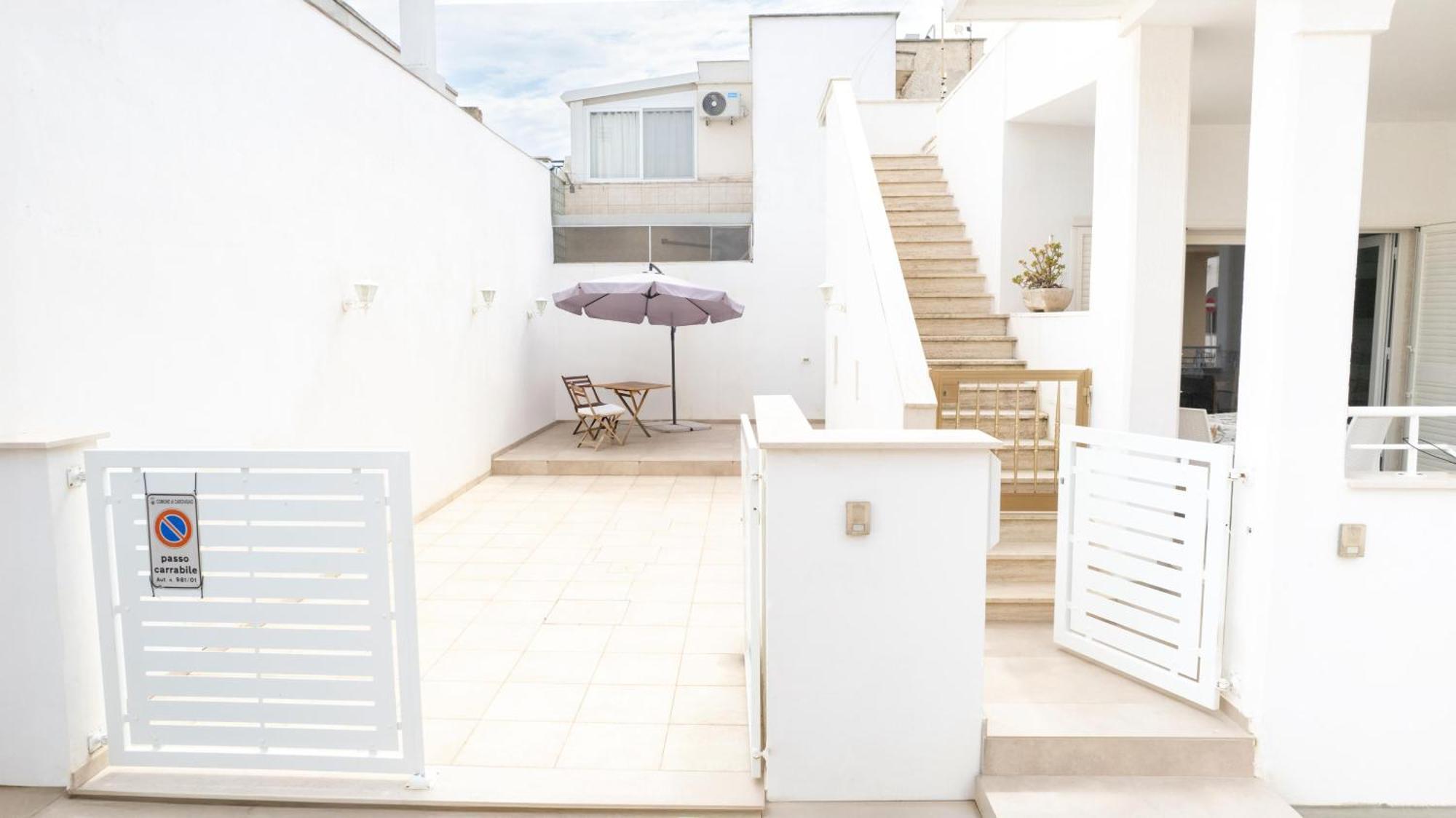 Apartamento La Casa Di Zia Dedera Torre Santa Sabina Exterior foto