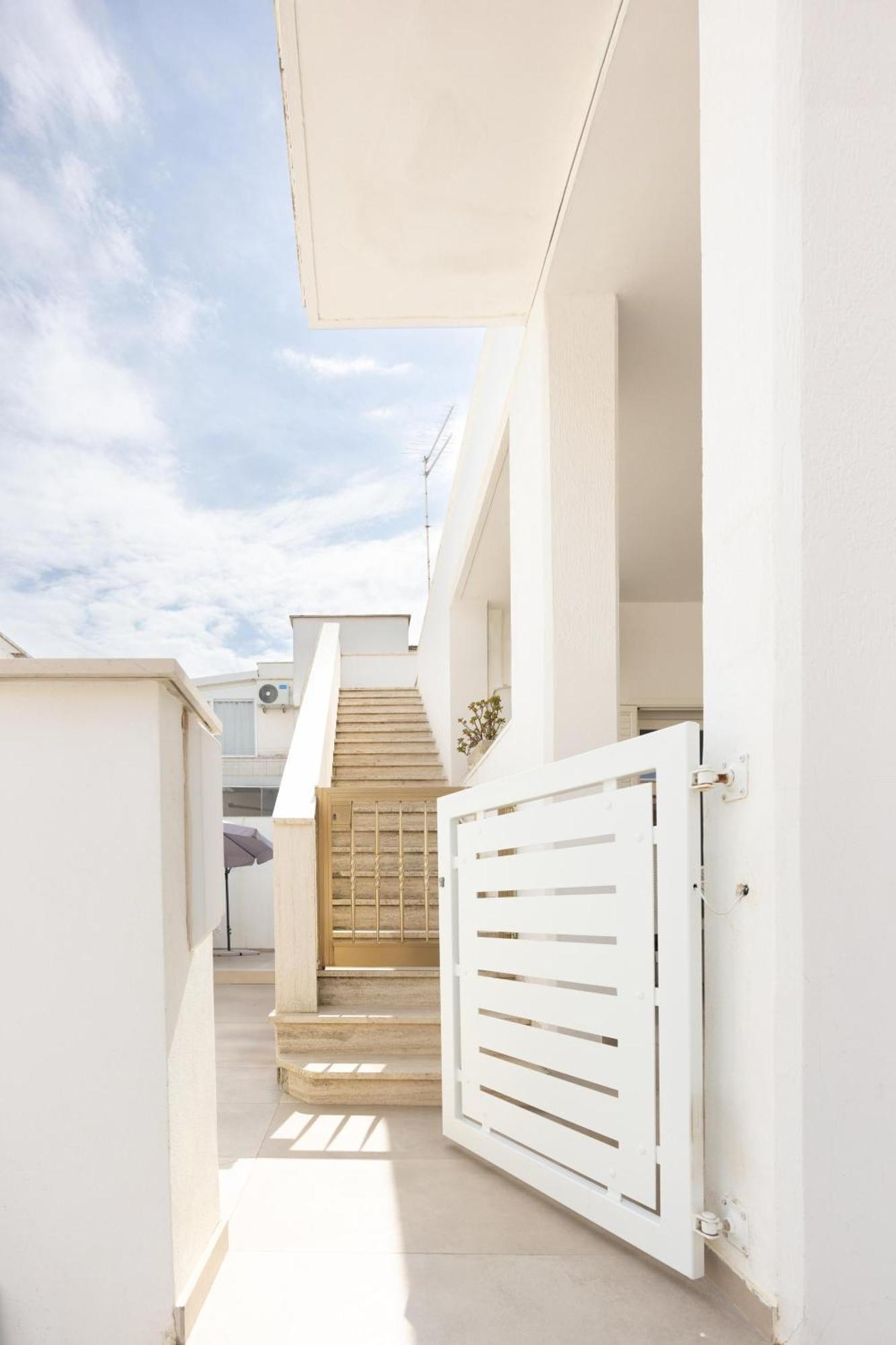 Apartamento La Casa Di Zia Dedera Torre Santa Sabina Exterior foto